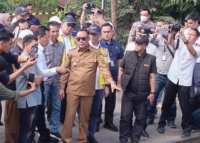 Wagub Cik Ujang Minta Perusahaan Batubara Bertanggungjawab Perbaiki Jembatan Muara Lawai yang Roboh