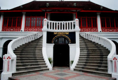 Museum Sultan Mahmud Badaruddin II: Jejak Kesultanan & Kolonial di Jantung Palembang