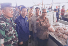H-2 Lebaran, Pemkab Muara Enim Gelar Operasi Pasar Murah