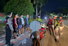 Cegah Balap Liar, Polisi Bubarkan Kerumunan Pemuda 