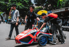 Tim Yacaranda UGM Sabet Gelar Juara Umum di Kompetisi Mobil Listrik Indonesia XIII 2024 