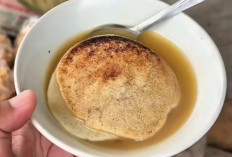Makanan Tradisional: Serabi Kuah Durian yang Nikmat