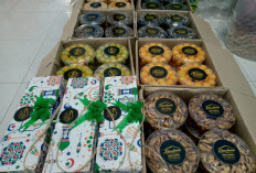 Jelang Lebaran: Embun Dempo Cake & Cookies Kebanjiran Pesanan Aneka Kue Kering