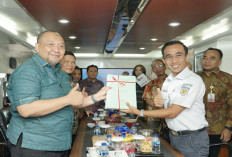 PT KAI Divre III Terima 55 Sertifikat dari BPN