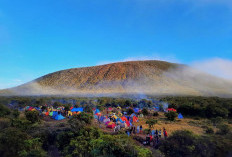 Melihat Keindahan Dua Puncak Gunung Dempo di Pagar Alam, Sumatera Selatan