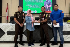 Kejari Muara Enim Kembali Terima Pengembalian Uang Kasus Korupsi Proyek Siring