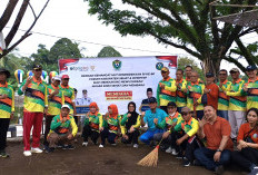 Wujudkan Muara Enim Sehat MEMBARA, Forum Kabupaten Sehat Gelar Gotong Royong di Taman Adipura