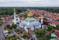 Masjid Abdul Kadim: Wisata Religi dengan Kubah Emas Megah di Sumsel, Destinasi Wajib Kunjungi!