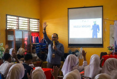 Dalam Upaya Membangun Generasi Emas, Medco E&P Gelar Hulu Migas Road to School di SMA Negeri 1 Gunung Megang