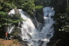 40 Km dari Muara Enim, Ini Wisata Air Terjun yang Memeson dengan Tiga Tingkatan Utama