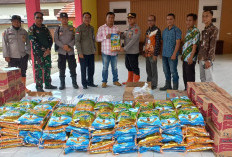 Forkopincam Salurkan Bantuan Untuk Rumah Warga Terendam Banjir