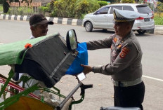Jumpe Polantas Muara Enim Tebar Kepedulian
