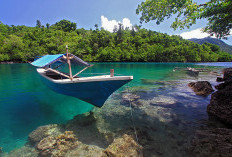 Temukan Keajaiban Tersembunyi di Pantai Sulamadaha, Ternate yang Tak Banyak Orang Tahu!