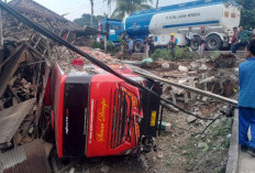 Bus Sinar Dempo Terjun ke Jurang, Seruduk Rumah Warga Hingga Hancur, Nasib Penumpang dan Penghuni Rumah?