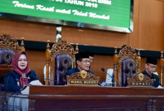Bupati Sampaikan Strategi Tingkatkan  Potensi PAD di DPRD