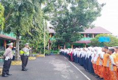 Siswa Diberikan Materi Keselamatan Berkendara