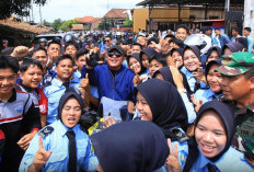 Deru Turun Langsung ke Payaraman, Harapan Warga Perbaikan Jalan 