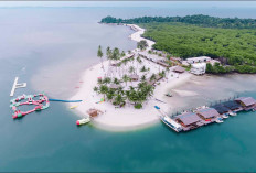 5 Pesona Pulau Ranoh dengan Laut Sejernih Maldives, Destinasi Dekat Batam yang Bikin Betah