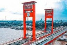 Sensasi Baru! Naik ke Puncak Jembatan Ampera 60 Meter, Berani Coba?