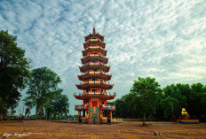 Pulau Kemaro: Legenda Cinta, Pagoda 9 Lantai & Sejarah Unik Palembang!