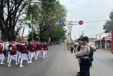 Polisi Kawal Pengamanan Gerak Jalan Indah HUT RI Ke-79