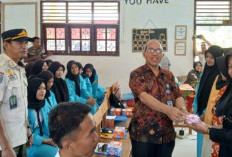 Generasi Muda Bersinar: SMA Negeri 1 Rambang Dangku Teguhkan Komitmen Bebas Narkoba