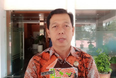 Warga Diimbau Tak Pakai Kantong Plastik Berwarna untuk Bungkus Daging Kurban