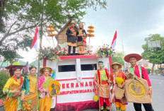 Pemkab Muara Enim Meriahkan Parade Mobil Hias dan Pameran Dekranas di Surakarta Solo