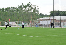 September Nanti, Timnas Indonesia Akan Latihan di Lapangan Baru yang Bikin Jokowi Bangga!