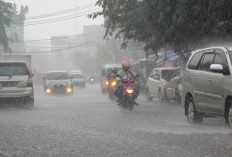 Prakiraan Cuaca di Sumsel Kamis 20 Juni 2024, Hati-Hati! Hujan Lebat, Petir, dan Angin Kencang Siang-Sore Hari