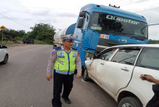 Hendak Nyalip, Avanza Mala Adu Kambing dengan Truk Tangki