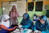 Siswi MTsN 2 Muara Enim Screening Anemia Remaja Putri