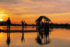 Bikin Betah! Wisata Pinang Banjar Punya Danau Eksotis, Camping Murah dan Sunrise Memukau