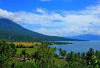 7 Alasan Danau Ranau Jadi Tempat Healing Favorit di Sumsel yang Wajib Kamu Coba